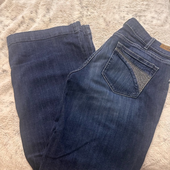 Ariat Mid-rise Trouser - Picture 4 of 6